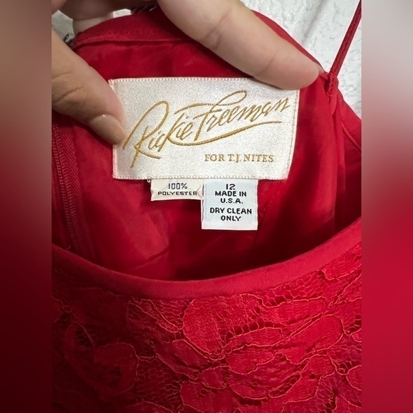 VTG RICKIE FREEMAN For T.J Nites, Red Lace Mini Dress - Picture 3 of 3
